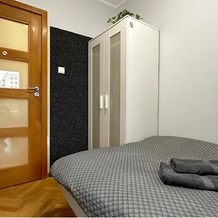 Privatunterkunft Elk - 5 Minutes To Molo & Seaside *