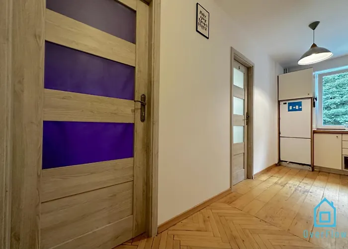 Elk - 5 Minutes To Molo & Seaside Rum i privatbostad